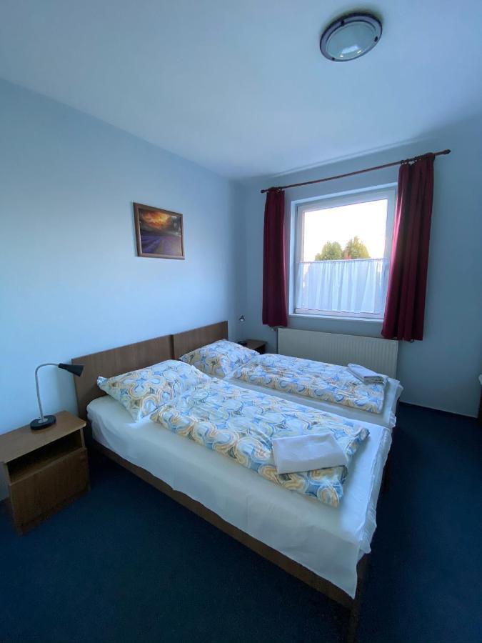 Panama Motel Szekesfehervar Exterior photo